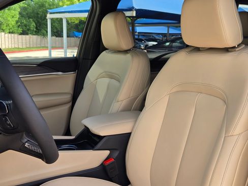 Used 2026 Jeep Grand Cherokee L Limited w/ MOPAR Finishing Package image 13