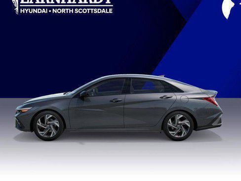 New 2026 Hyundai Elantra SEL Sport Premium image 3