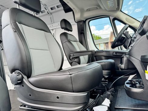 New 2026 RAM ProMaster 3500 w/ Quick Order Package 22G SLT FWD image 10
