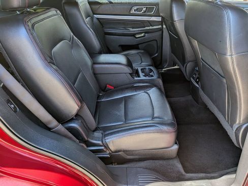 Used 2016 Ford Explorer Sport w/ Equipment Group 401A AWD/4WD image 18