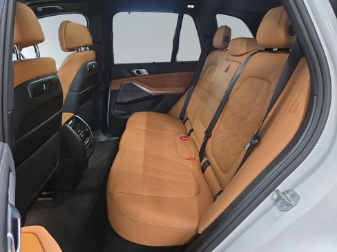 Used 2026 BMW X5 xDrive40i w/ Climate Comfort Package AWD/4WD image 19