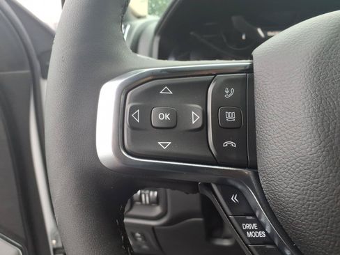 New 2026 RAM 1500 Laramie AWD/4WD image 13