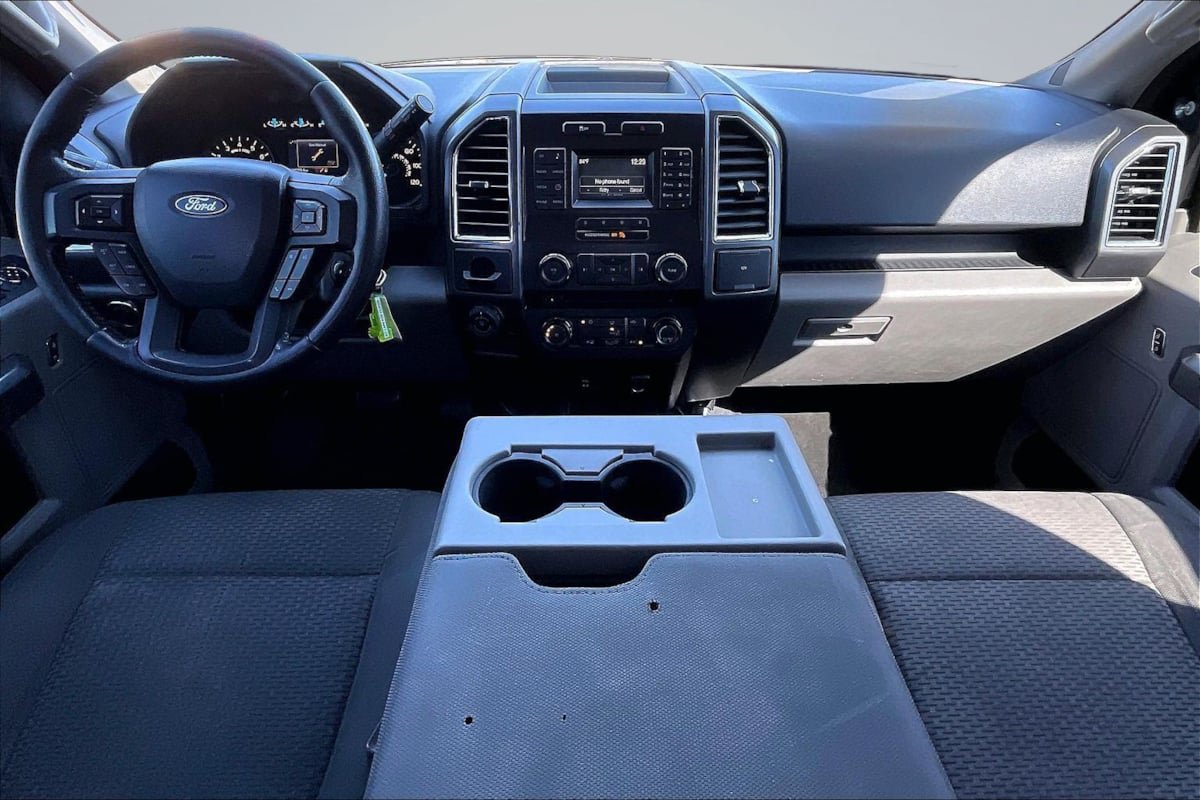 Used 2016 Ford F150 XLT w/ Equipment Group 301A Mid RWD image 15