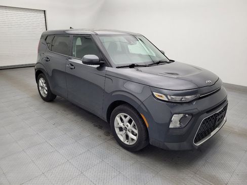 Used 2021 Kia Soul S image 11