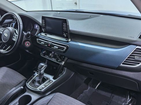 Used 2021 Kia Seltos S image 20