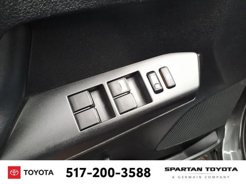 Used 2018 Toyota RAV4 XLE image 14