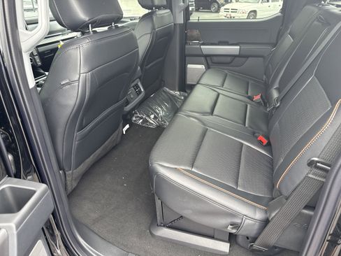 New 2025 Ford F350 Lariat w/ Lariat Ultimate Package image 41