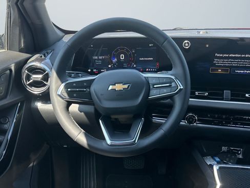 New 2026 Chevrolet Equinox LT AWD/4WD image 12