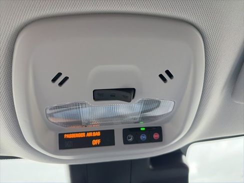 New 2026 Chevrolet Trax LT image 25