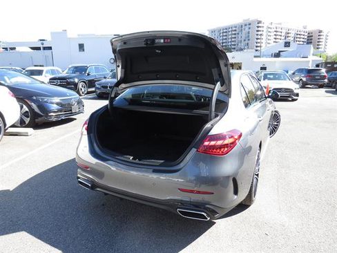 Used 2025 Mercedes-Benz C 300 4MATIC Sedan image 32