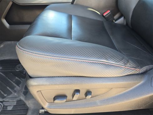 Used 2019 GMC Sierra 2500 SLT w/ Duramax Plus Package image 30