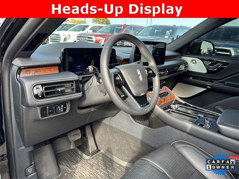 Used 2025 Lincoln Aviator Black Label image 13
