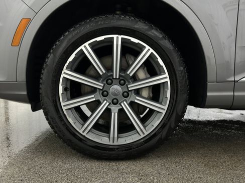 Used 2017 Audi Q7 3.0T Prestige w/ Prestige Package AWD/4WD image 40