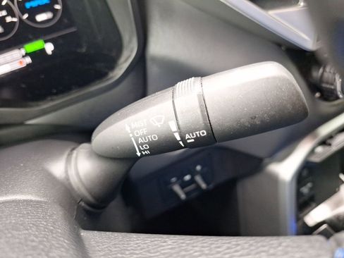 Used 2025 Toyota Tundra Platinum image 25