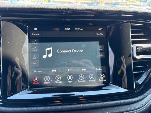 Used 2023 Dodge Durango SXT AWD/4WD image 19