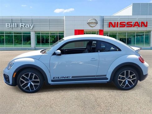 Used 2017 Volkswagen Beetle 1.8T Dune image 3