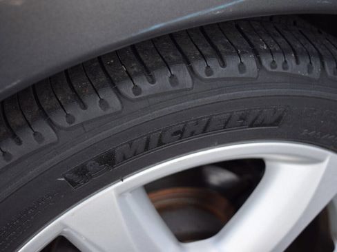 Used 2005 Nissan Maxima 3.5 SE image 65