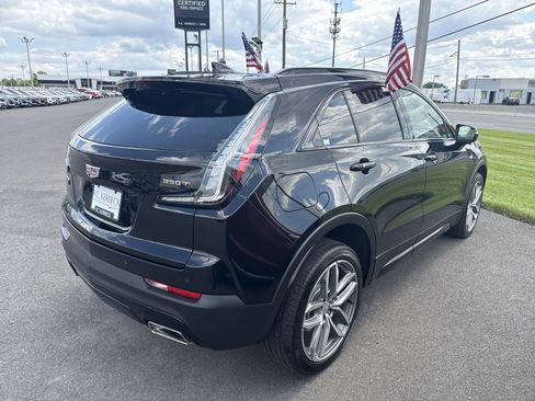 Used 2023 Cadillac XT4 Sport image 6