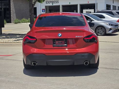 Used 2024 BMW 230i Coupe w/ Premium Package RWD image 13