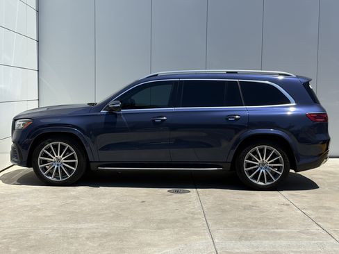 Used 2024 Mercedes-Benz GLS 580 4MATIC image 4
