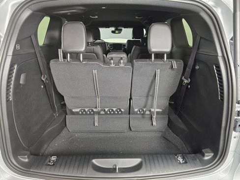 New 2026 Chrysler Pacifica Select w/ S Appearance Package image 15