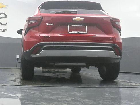 New 2026 Chevrolet Trax LT FWD image 32