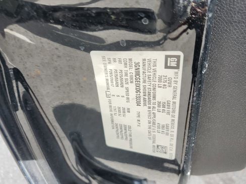 Used 2013 Chevrolet Avalanche LTZ image 24