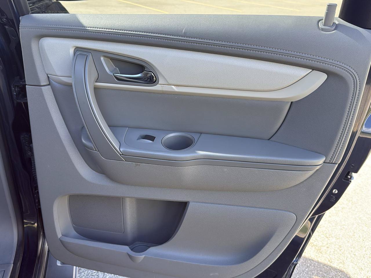 Used 2017 Chevrolet Traverse LT FWD image 28