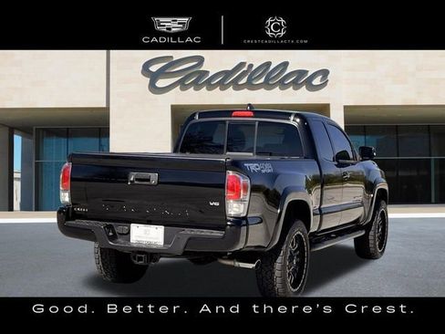 Used 2020 Toyota Tacoma TRD Sport w/ TRD Premium Sport Package image 3