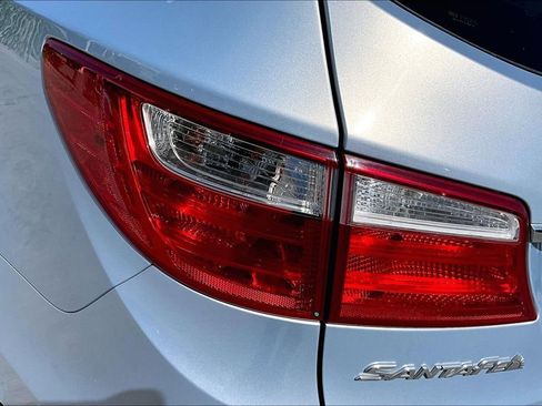 Used 2013 Hyundai Santa Fe GLS w/ Popular Equipment Pkg image 23