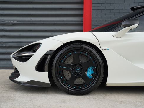 Used 2018 McLaren 720S Performance image 9
