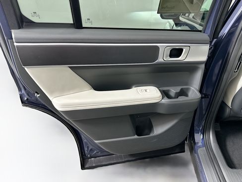 Used 2025 Hyundai Santa Fe SEL AWD/4WD image 26