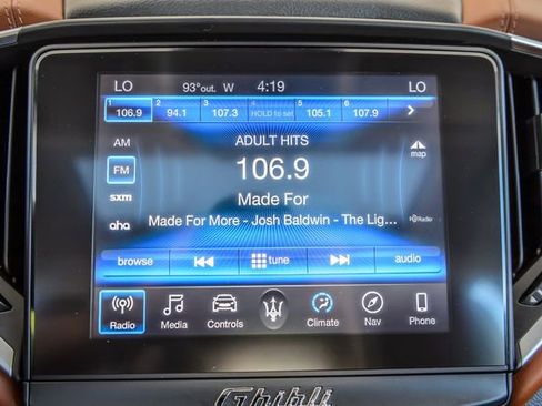 Used 2018 Maserati Ghibli RWD image 20