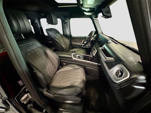 Used 2024 Mercedes-Benz G 550 image 13
