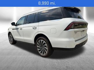 Used 2025 Lincoln Navigator Black Label AWD/4WD video 3