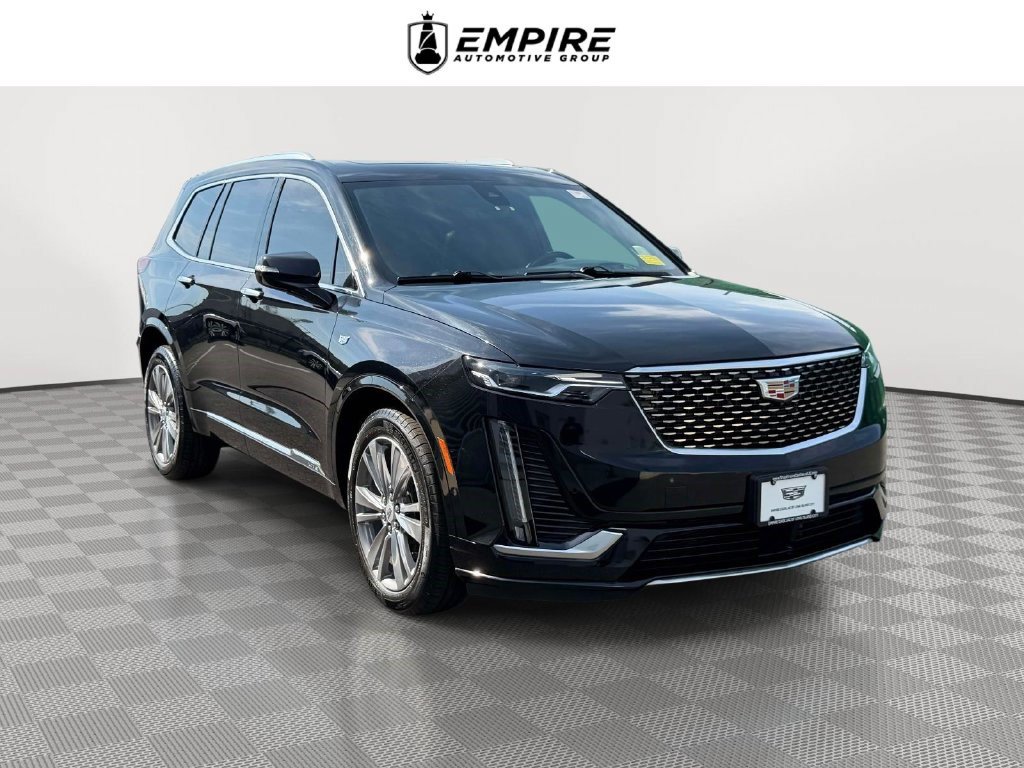 Certified 2025 Cadillac XT6 Premium Luxury w/ Technology Package AWD/4WD image 1