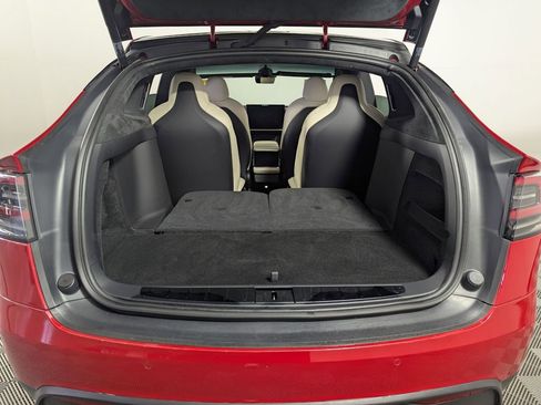 Used 2022 Tesla Model X Plaid image 14