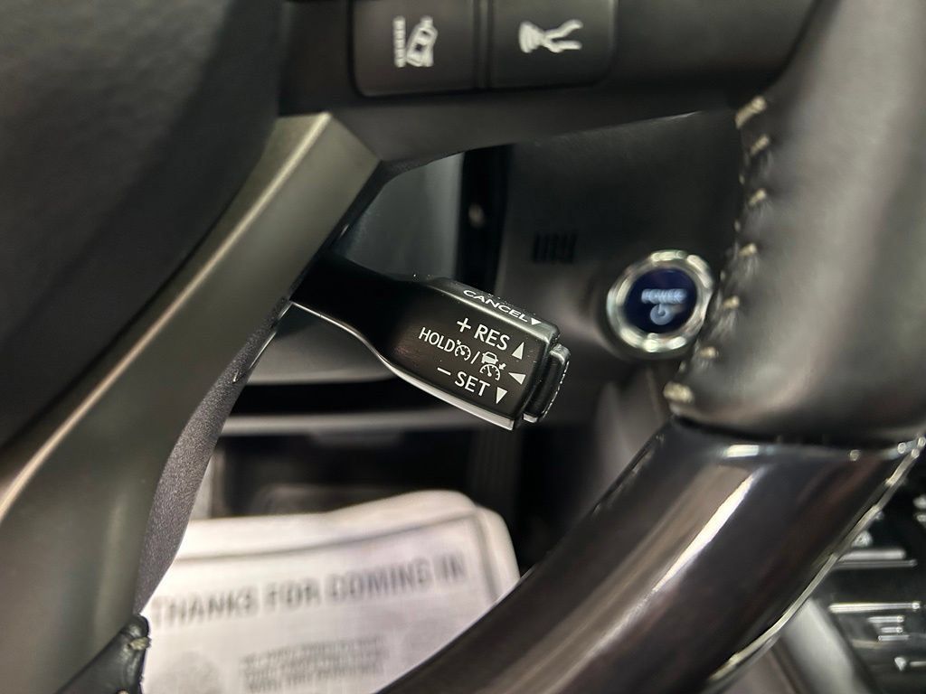 Used 2017 Lexus RX 450h AWD image 11