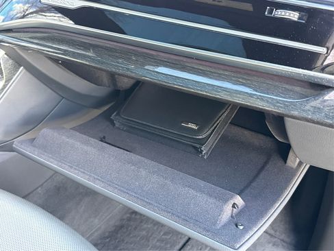 Used 2019 Audi Q8 Premium Plus image 37