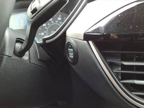 Certified 2022 Ford Escape SE w/ Cold Weather Package image 23