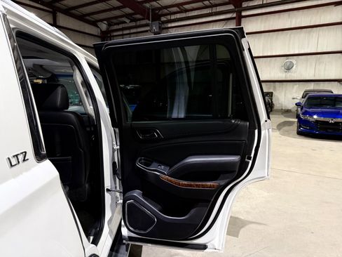 Used 2016 Chevrolet Tahoe LTZ RWD image 20
