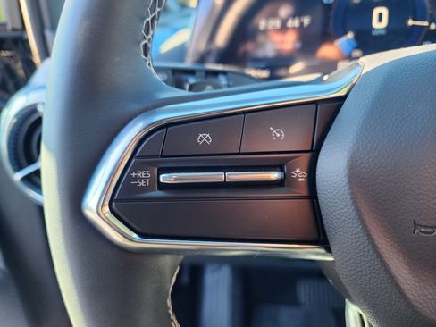 New 2026 Chevrolet Equinox EV LT image 29