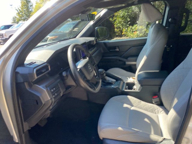 Used 2024 Toyota Tacoma SR5 RWD image 11