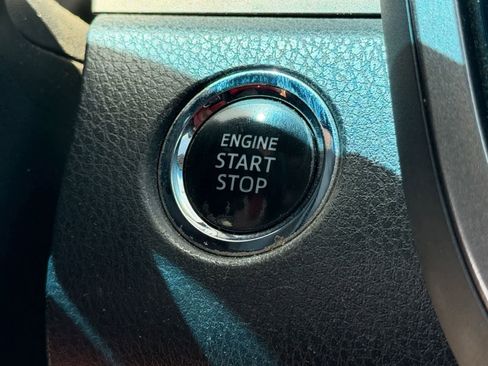 Used 2018 Toyota Camry XSE w/ Driver Assist Package FWD image 17