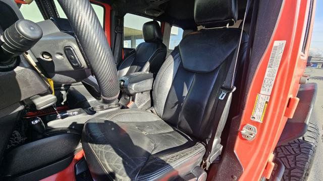 Used 2013 Jeep Wrangler Unlimited Sahara AWD/4WD image 12