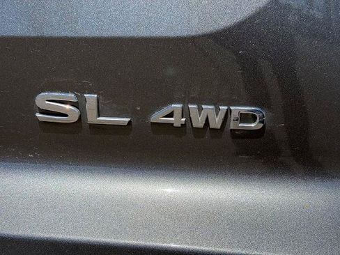 Certified 2025 Nissan Pathfinder SL AWD/4WD image 8