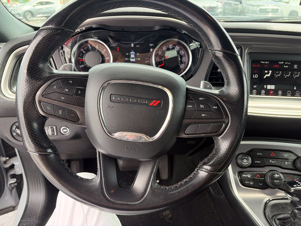 Used 2022 Dodge Challenger GT RWD image 7
