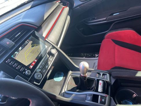 Used 2021 Honda Civic Type R image 12