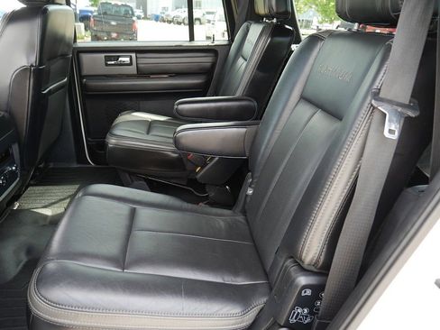 Used 2016 Ford Expedition Platinum AWD/4WD image 15