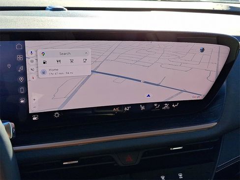 Certified 2025 Buick Envision Sport Touring image 18